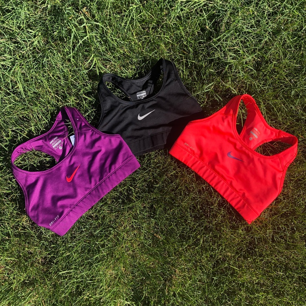Nike sports bras🦋 •SOLD•